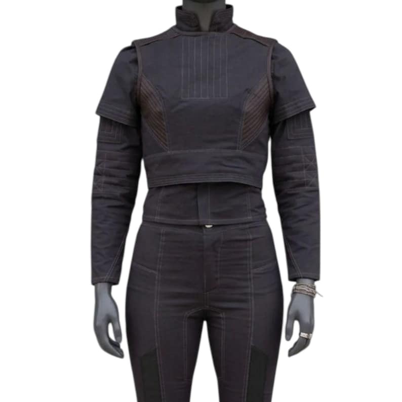 Bo-Katan cosplay flight suit