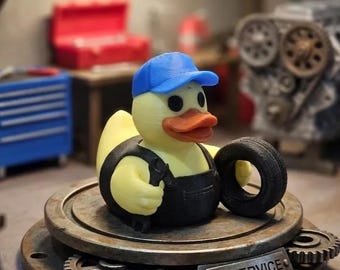 Mechanic Duck Figurine – 3D Printed Auto Repair Duck, Garage Decor, Car Enthusiast Gift, Automotive Technician Desk Toy