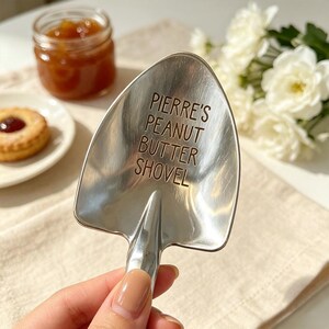 Ice Cream Lover Present Personalized Shovel Spoon Custom Engraved Name Stainless Steel Construction Miniature Design Novelty Dessert Utensil Birthday Gift Idea Sweet Treat Accessory Fun Kitchen Keepsake Unique Engraving Yogurt Pudding Cake