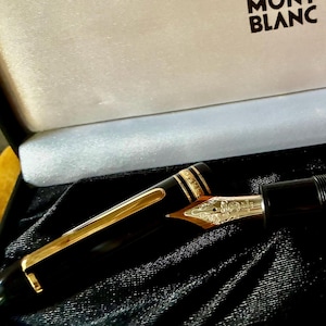Stylo plume Montblanc 149 Meisterstück, jamais encré - Plume M 14 carats, conduit en ébonite fendu - Rare, Allemagne de l'Ouest, 1985-1990