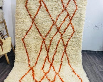 Alfombra de pasillo de lana Beni Ourain hecha a mano: auténtica alfombra marroquí para recibidor.