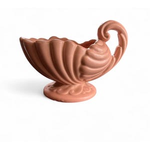 Vintage Haeger Pottery Shell Cornucopia Planter Matte Peach Pink Ceramic 1950s