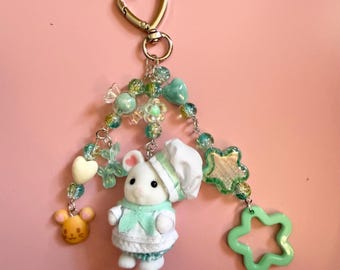 Ręcznie robiony brelok z kalikońskim zwierzątkiem - Baby Mouse Baker