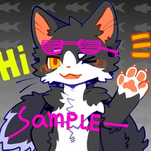 以下が含まれることがあります： 鮮やかなピンクのシャッターシェードをかけた白黒の猫のキャラクターのデジタルイラスト。猫はオレンジ色の目をし、片目をつぶって手を振っている。黄色でHi、ピンクでSampleという文字が書かれている。