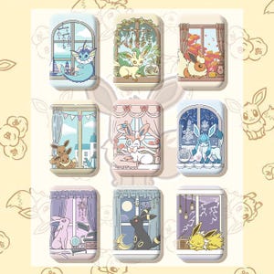 Puede incluir: Nueve paneles decorativos rectangulares con personajes de Pokémon en escenas de ventanas. Cada panel muestra un Pokémon diferente, como Vaporeon, Leafeon y Eevee, con fondos y esquemas de color únicos. Los paneles están sobre un fondo amarillo claro.