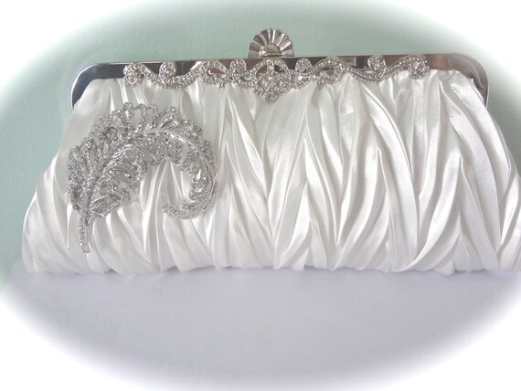 Items similar to Bridal clutch - White - Satin - Bridal Handbag ...