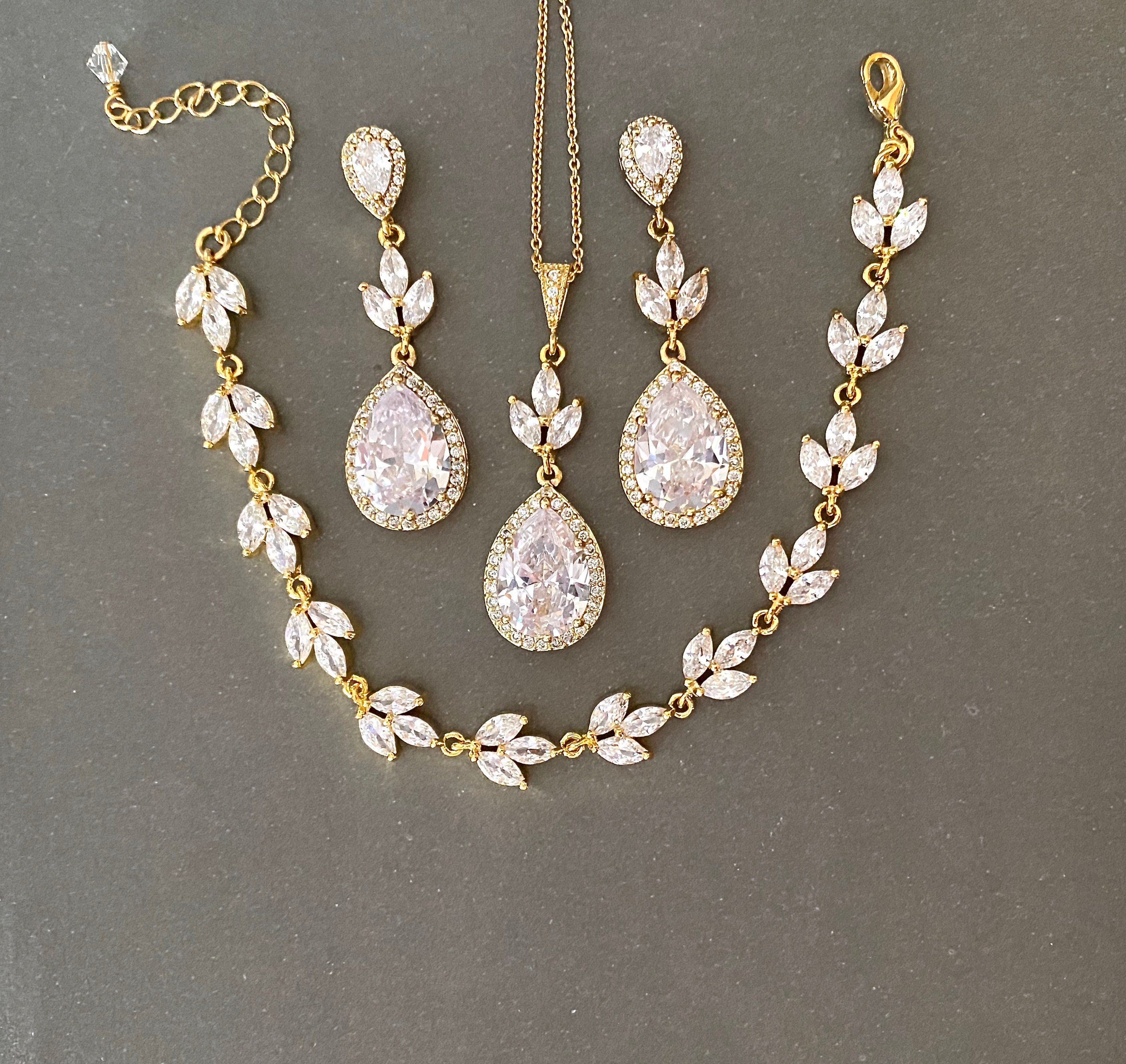 Gold Bridal Jewelry SET for a Bride ...