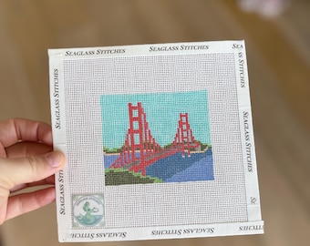 Lienzo bordado del Puente Golden Gate / Diseño de viaje a San Francisco / 15 x 15 cm / Malla 18 / Lienzo costero pintado a mano