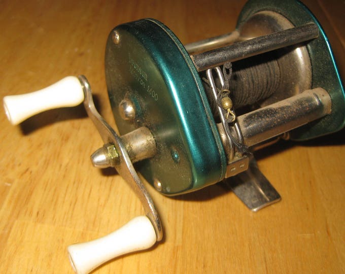 Bronson Meteor 1400 Baitcasting Fishing Reel Collectible ON SALE Etsy