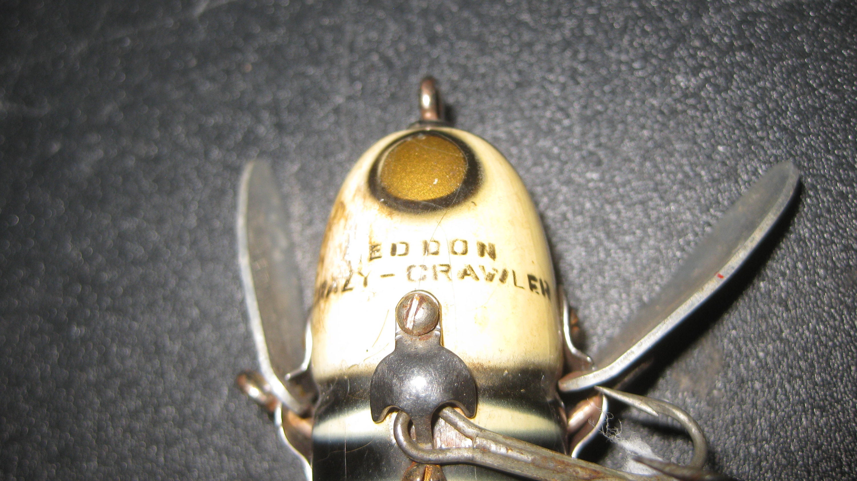 LEURRE DE PÊCHE ancien vintage Heddon crawler fou taureau couleur grenouille EUR 36,29 - FR