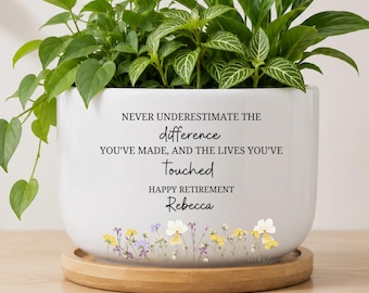 Personalized Women Retirement Plant Pot, Retirement Gift for Women, Retirement Gift, Coworker Farewell, Retired Keepsake Gift, MM-CFP9023