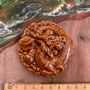 Ceramic Medium Dragon Tile, in Caramel