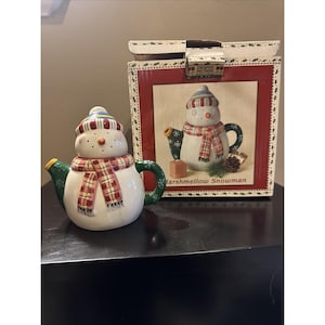 Debbie Mumm Sakura Oneida Marshmellow Snögubbe Mini Tekanna Figur. 15 cm