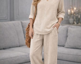 Conjunto minimalista de dos piezas de lino y algodón para mujer: pantalón ancho y top con cuello en V, un conjunto cápsula de verano relajado.
