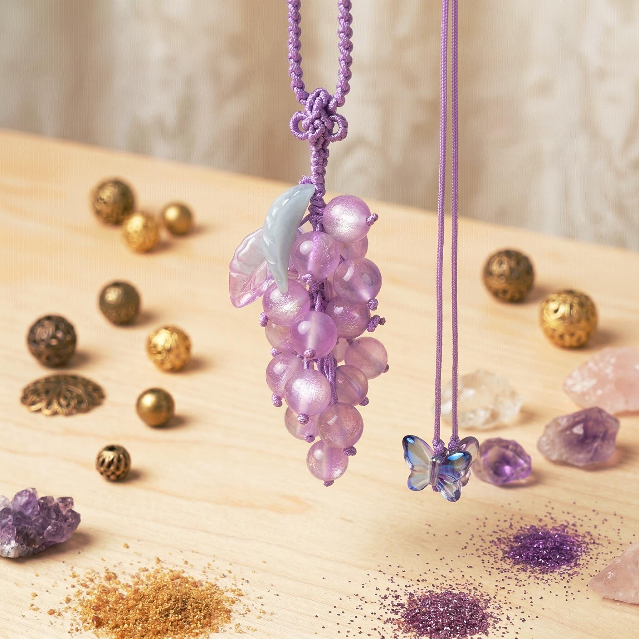 UV Color Changing Grape Bag Charm, Handmade Beaded Fruit Keychain for ...