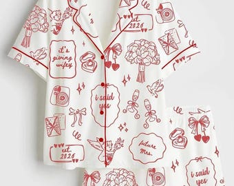 Women’s Future Mrs Satin Pajama Set, Engagement Wedding Wifey Short Sleeve PJs, Bridal Anniversary Sleepwear, Gift for Bride