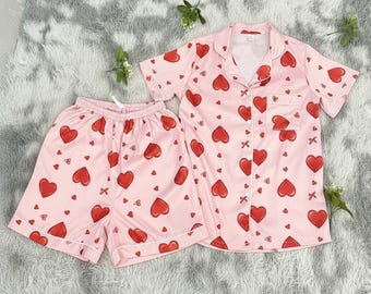 Pink Heart Satin Pyjamas - Süßes Valentinstags-Set