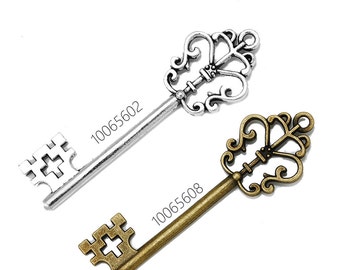 10 Vintage Steampunk Key Charms Wholesale Keys, Metal Charms Key pendants 100656