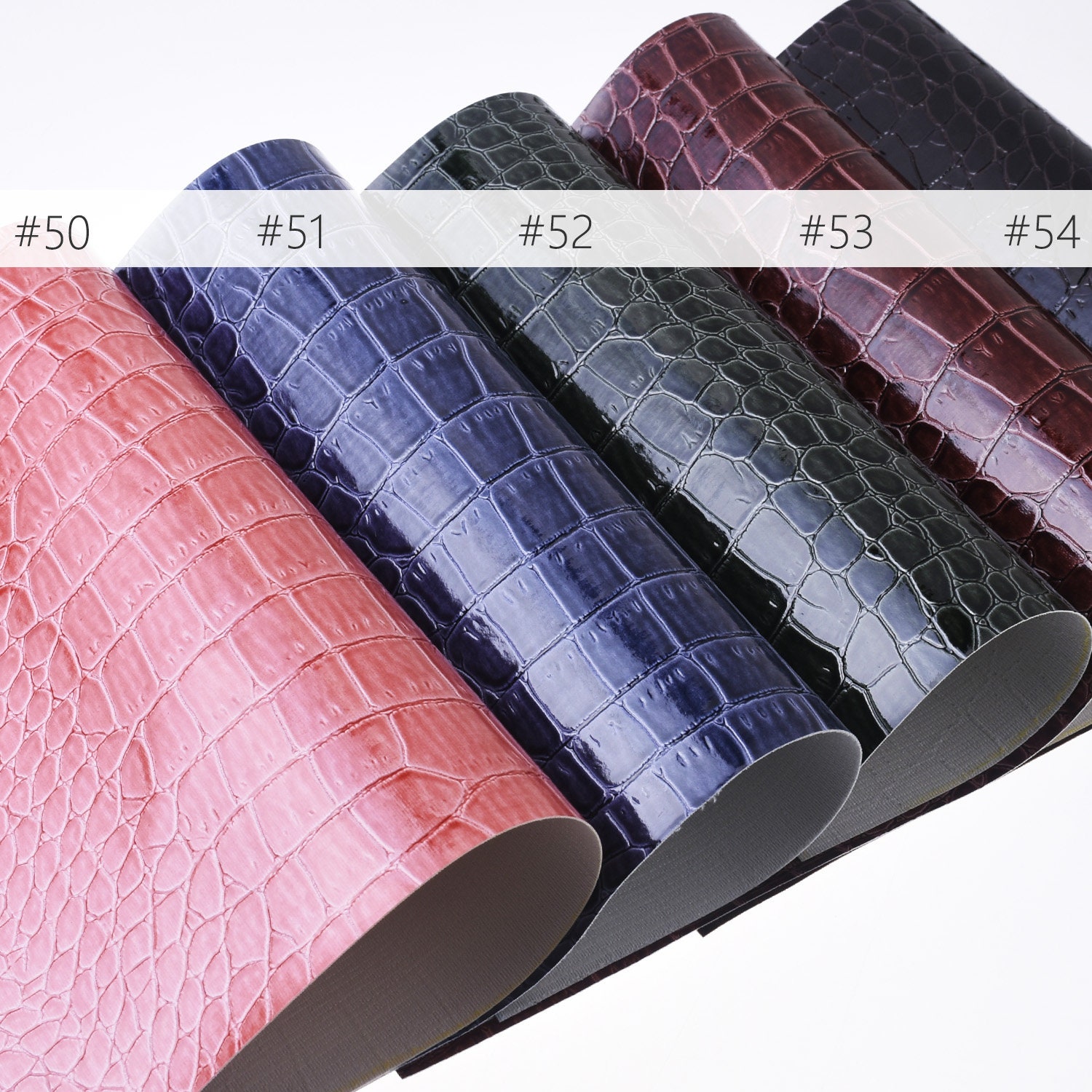 Crocodile pattern faux Leather (White/Burgund