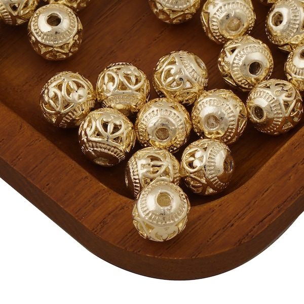 10 Stück 14K Gold gefüllte runde aushöhlen Perlen, 8 mm runde Spacer Perlen mit Herzmuster, runde Perlen, Gold gefüllte Perlen 10421350