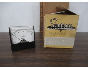 Simpson AC Volts 0-150 meter in box vintage