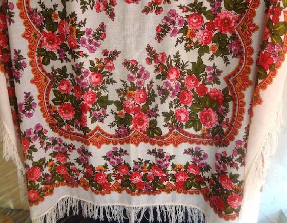 Large Vintage Fringed Russian or Ukrainian Challi… - image 3