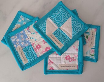 Tapete para caneca acolchoado feito à mão | Porta-copos com patchwork floral azul
