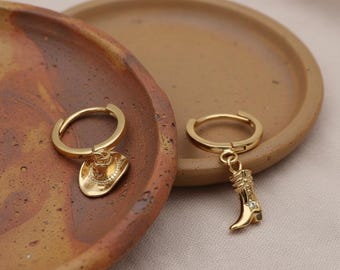 Western Cowboy Hat & Boot Earrings, 18K Gold Plated Huggie Hoops, Asymmetric Cowgirl Earrings, Dainty Western Jewelry, Gift for Her