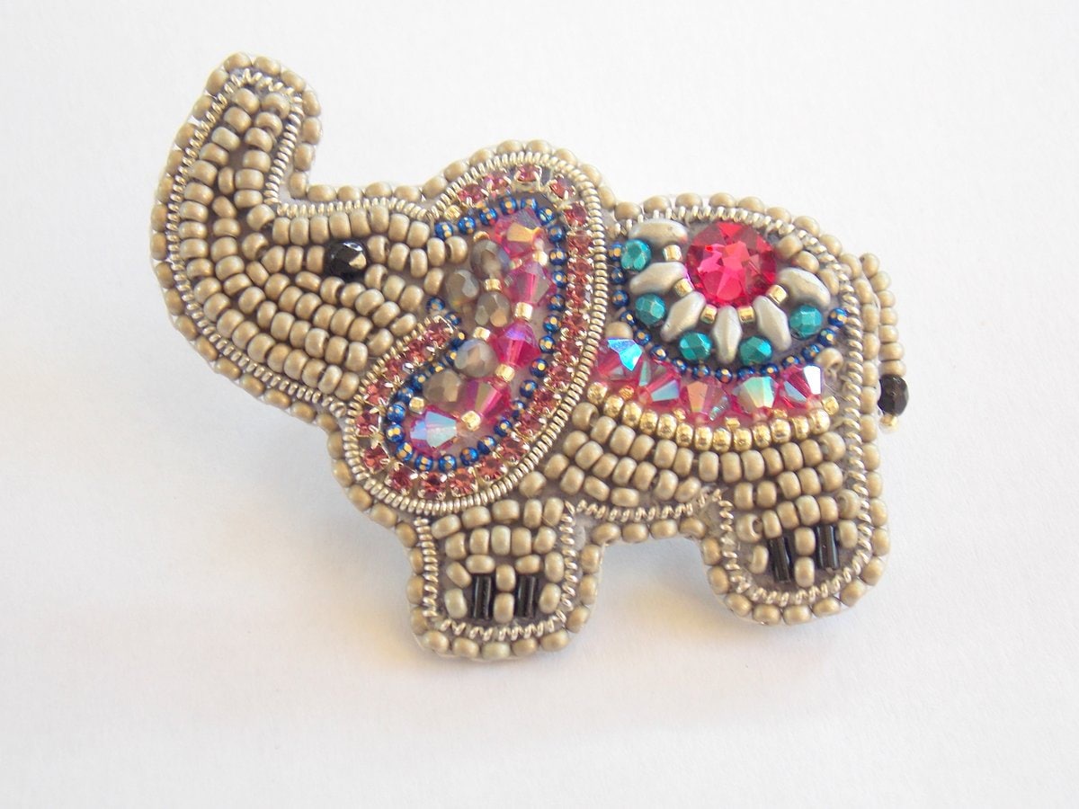 DIY ,KIT, Pattern, Tutorial and Materials, Elephant Brooch Tutorial ...