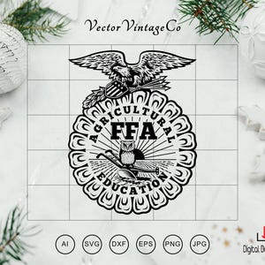 Op de afbeelding: Zwart-wit FFA-embleem met een adelaar bovenaan, de letters "FFA" en een uil. De woorden "Agricultural Education" zijn ook opgenomen. De afbeelding is een digitale download.