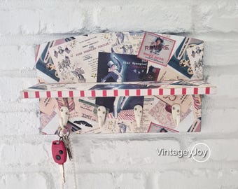 Estante y perchero de pared de estilo americano vintage, decoración de entrada con temática americana, decoración de pared patriótica con ganchos de almacenamiento.
