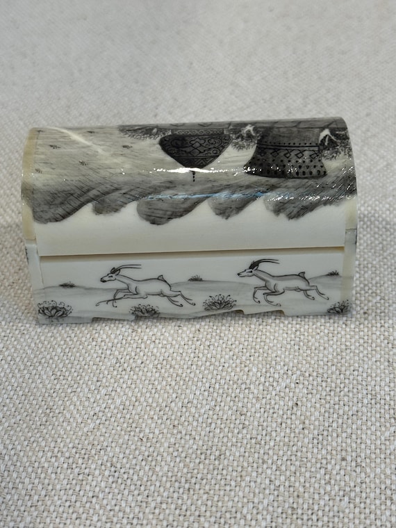 Handmade Camel Bone Double Keepsake Box - image 4