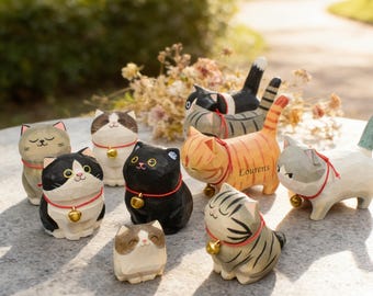 Gepersonaliseerde houten kattenbeeldje, gegraveerde naam kat decor, huisdier gedenkteken cadeau, houten kattenstandbeeld, kattenliefhebber cadeau, desktop kat decoratie