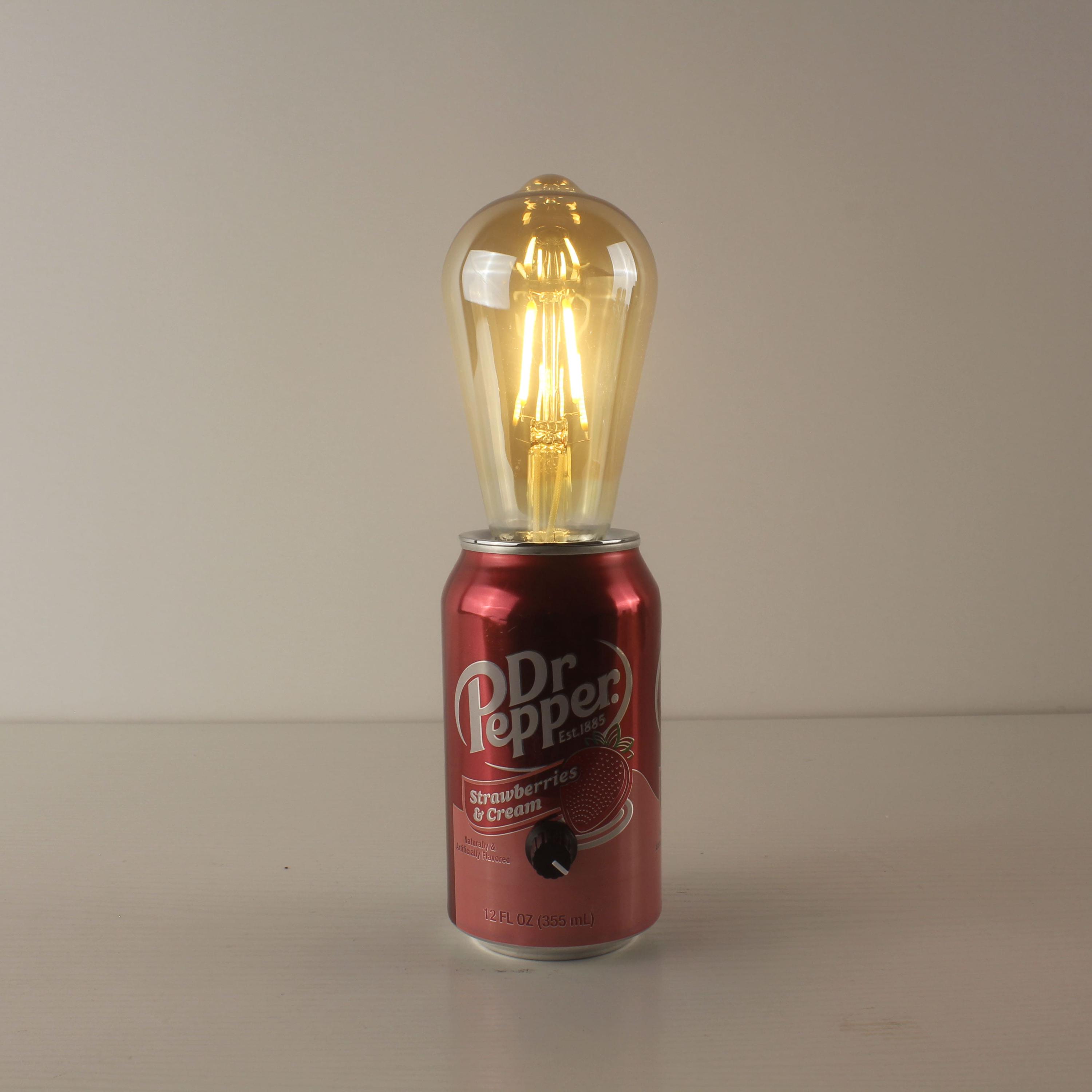 Dr. Pepper　ビンテージライト　アドバタイジング Dr Pepper Can Candle | MakerPlace by Michaels