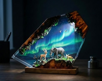 Nordlicht-Harz-Lampe, Elefant-Hirsch-Grasland-Szene, handgefertigtes Epoxy-Holz-Nachtlichtgeschenk für Wildtier-Fans und rustikale Wohnkultur