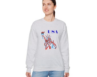 Patriotic Statue of Liberty USA Sweatshirt, Red Blue Graphic Sweater, America Sweatshirt, USA Flag Top, Independence Day Sweatshirt