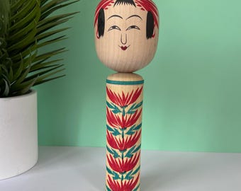 Suzuki Seiichi Kokeshi Rattle Doll - Pretty traditional Japanese doll - h260137