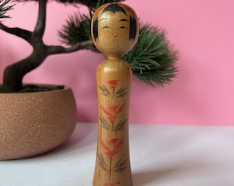 Kokeshi doll from 1976 - Antique traditional Japanese doll - h260194