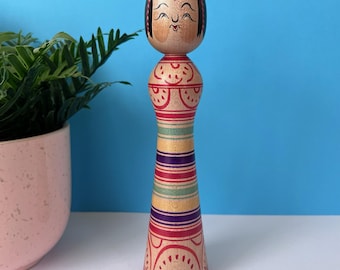 Okuse Tetsunori Kokeshi Doll - Very beautiful traditional Japanese doll - h260133