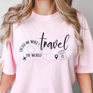 Chemise de voyage, cadeau Comfort Colors® pour les amateurs de voyages, chemise de vacances, chemise de voyageur du monde, chemise d'aventure, cadeau de voyageur de mode vacances