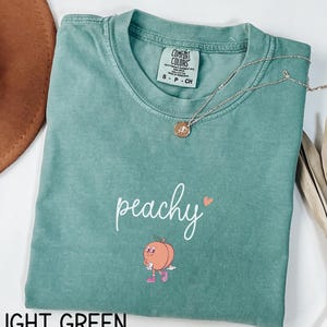Peachy Shirt, Comfort Colors® Boho Peach Shirt, Summer Fruit Shirt, Farmers Market Georgia Peaches Shirt, Peach Lover Gift, Cottagecore Gift