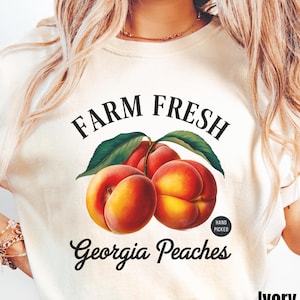 Retro Peach Shirt, Comfort Colors® Boho Georgia Peaches Shirt, Summer Fruit Shirt, Farmers Market Shirt, Cute Foodie Gift, Cottagecore Gift