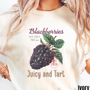 Chemise rétro Blackberry, chemise Boho Blackberries Comfort Colors®, chemise fruits d&#39;été, chemise Farmers Market, joli cadeau Cottagecore gourmand