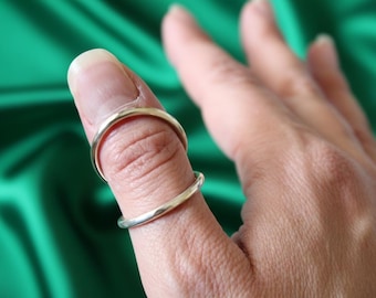 Sterlingzilveren artritisring: knokkelspalk, duimring