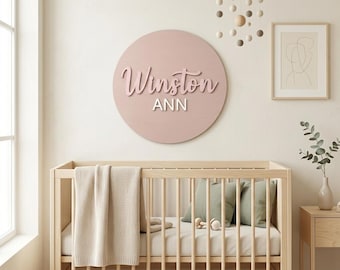 Aangepaste babynaambordje voor kinderkamerdecoratie | 3D houten rond naambord, gepersonaliseerd kraamcadeau, boven kunst aan de muur wieg, houten letters