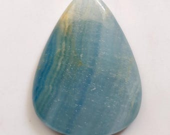 Calcedônia Natural Aqua Fresh de Qualidade AAA, Cabochão, Peso 57 Quilates, 1 Peça, Tamanho 41x31x6 mm, Azul Celeste, Lisa, Ideal para Anel e Pingente. Gema Solta.