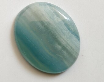 Calcedônia Natural Aqua Fresh de Qualidade AAA, Cabochão, Peso 37 Quilates, 1 Peça, Tamanho 31x25x6 mm, Azul Celeste, Lisa, Ideal para Anel e Pingente. Gema avulsa.