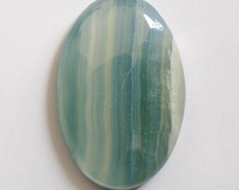 Calcedônia Natural Aqua Fresh de Qualidade AAA, Cabochão, Peso 59 Quilates, 1 Peça, Tamanho 39x26x7 mm, Azul Celeste, Lisa, Ideal para Anel e Pingente. Gema avulsa.