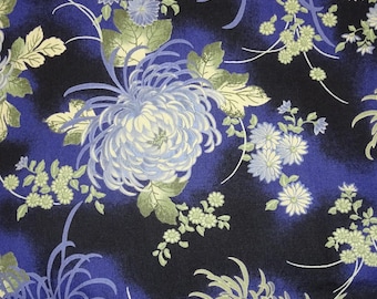 Chrysanthemums Purple, Cream Black Stunning Fat Quarter