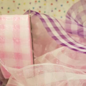 1-1 / 2 "rosa oder lila Gingham-Organza-Band BTY